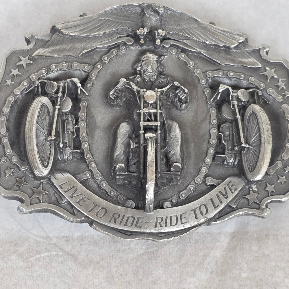 Vintage 1987 Bergamot 3d Pewter‎ Motorcycle Belt Buckle V-45 Live to Ride Eagle